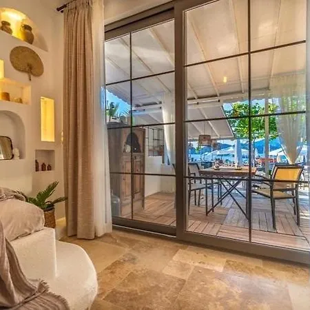 Hotel apartamentowy Sup House S